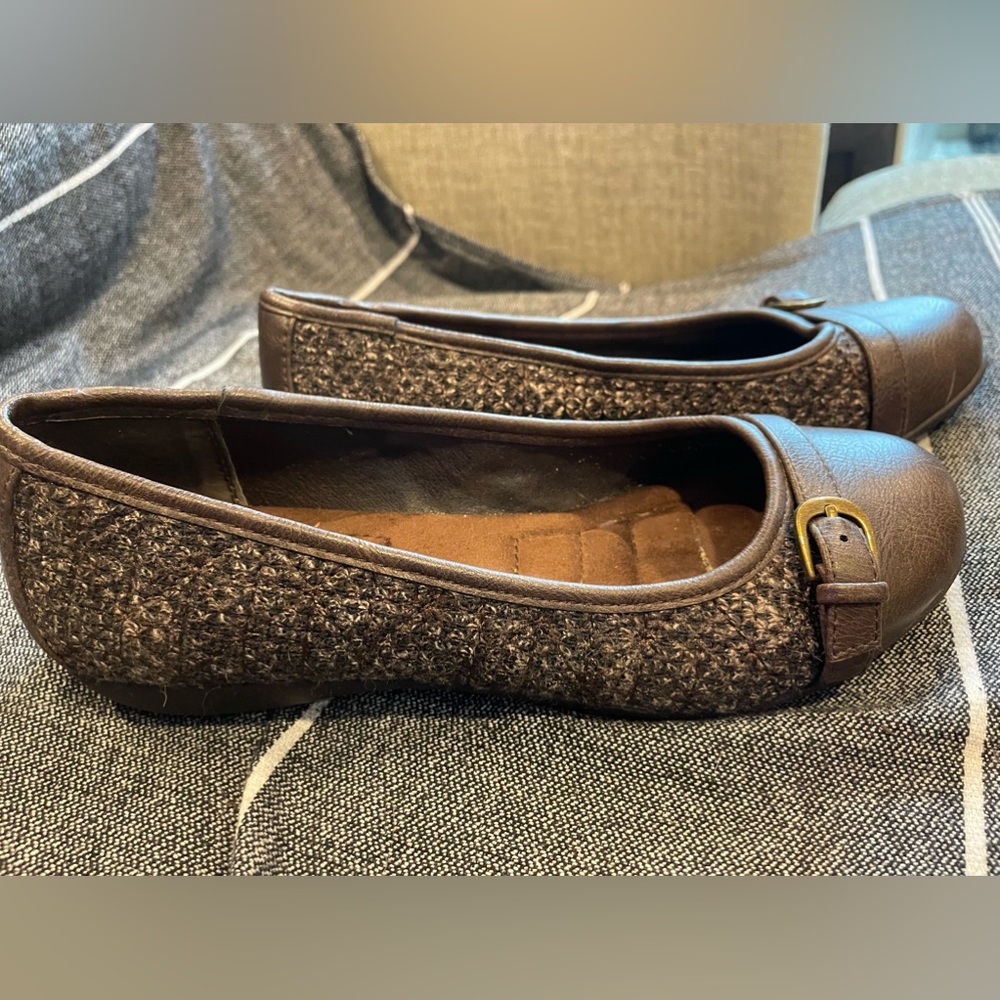 Brown flats